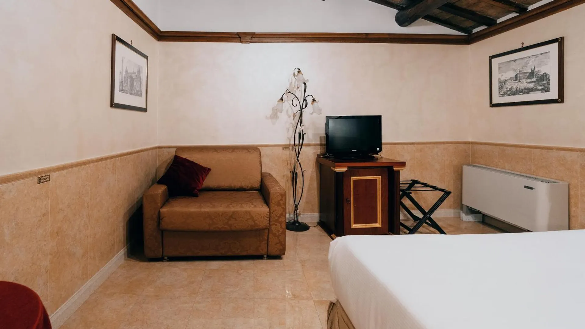 Hotel Pantheon Rome
