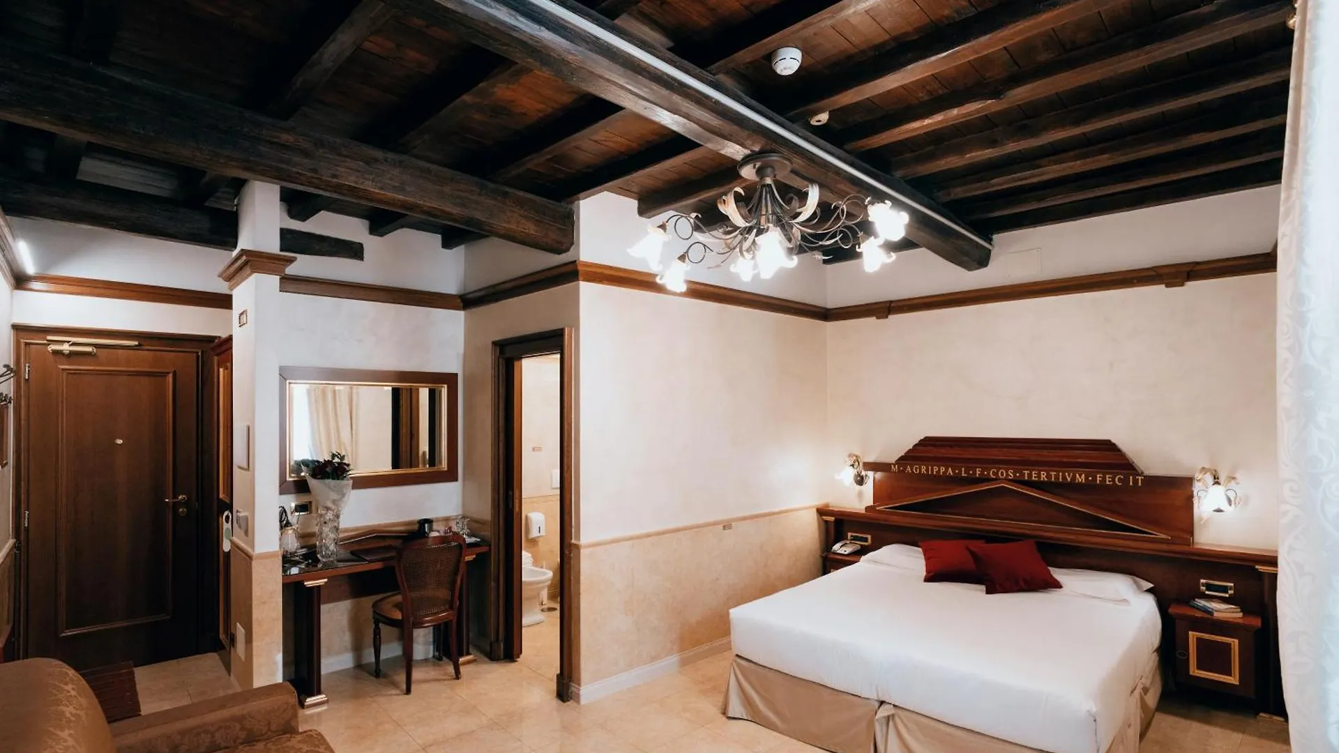 Hotel Pantheon Rome