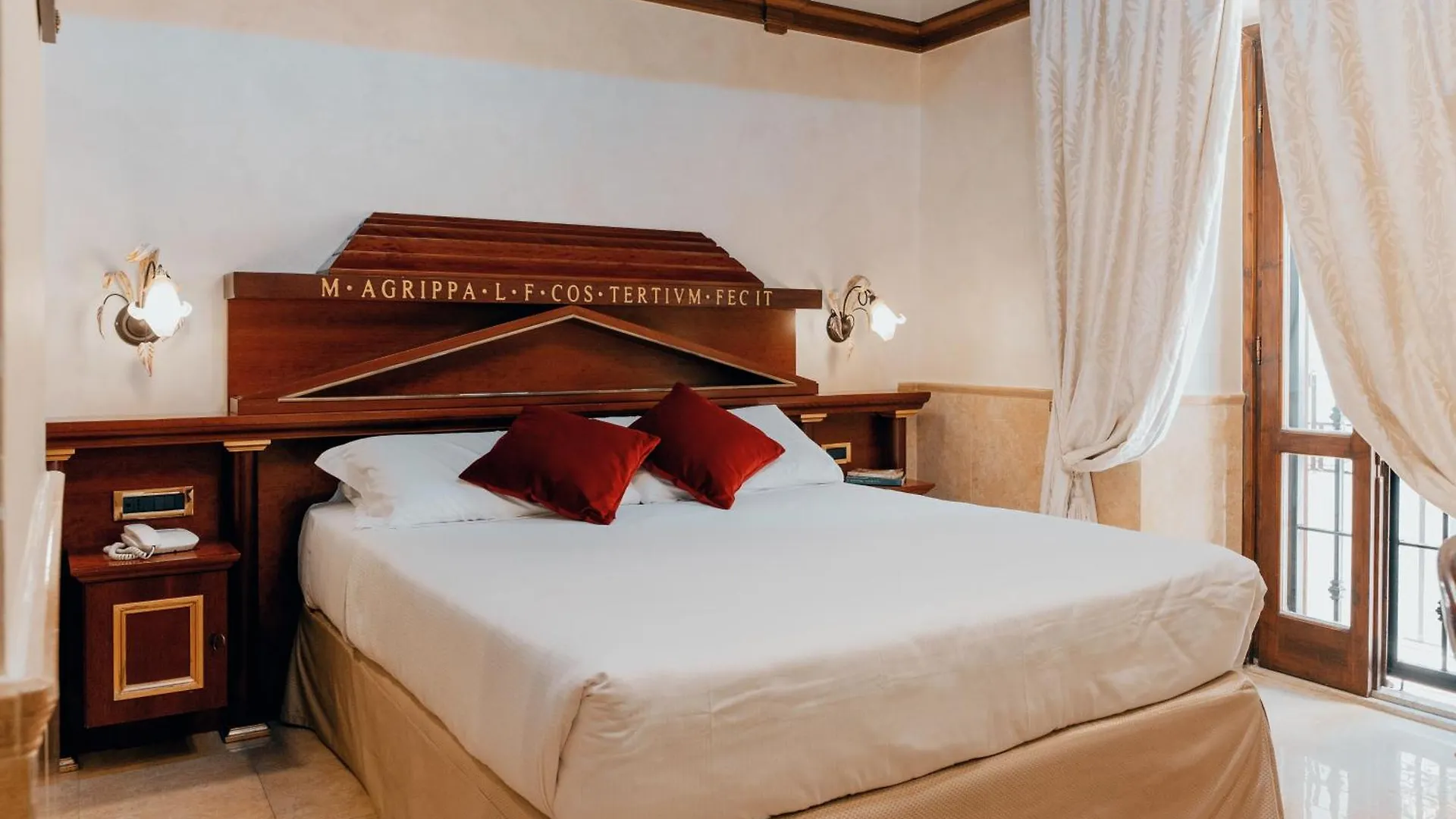 Hotel Pantheon Rome 4*,