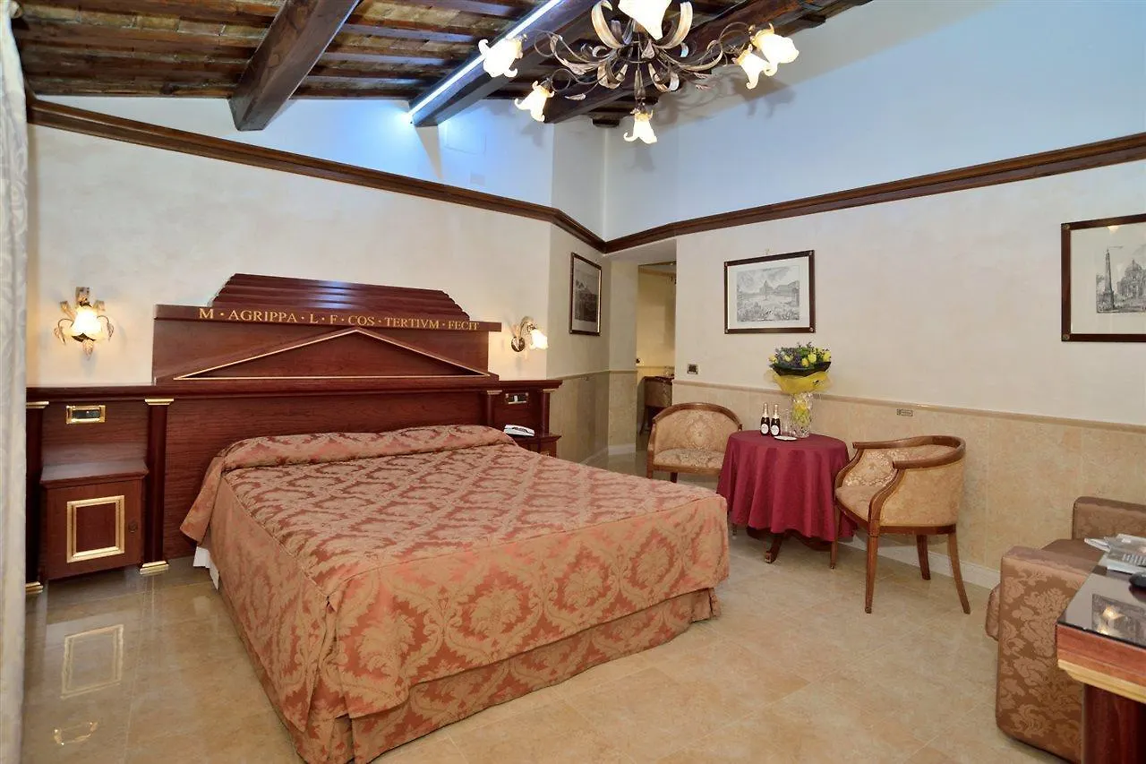 Hotel Pantheon Rome
